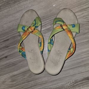 Island Slipper sandals Women size 7